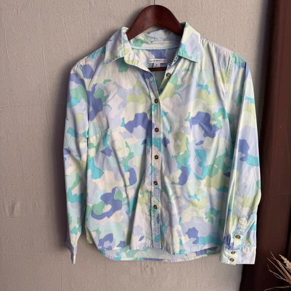 Isaac Mizrahi Live Blouse Size 6 Blue Button Up Abstract Watercolor Print Top - Picture 2 of 11